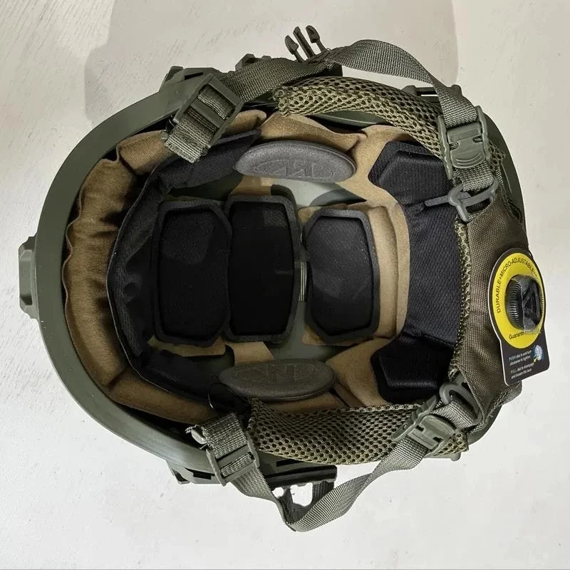 Рисунок 4 - Тактический противоударный шлем ACH high cut