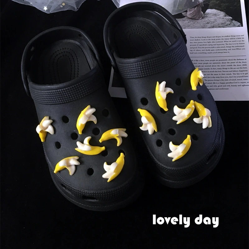 Exquisite Cute Charms For Crocs Diy Fashion Simulation Banana Clogs Designer Charms Lovely