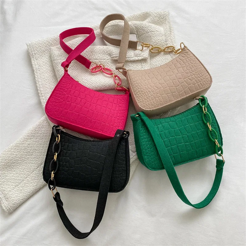 

Fashion Felt Shoulder Bags for Women Women's Subaxillary Bag Design Advanced Texture Armpit Handbags Purses Crescent Saddle Bag