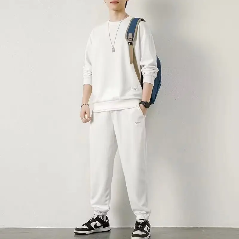 Men Sports Suit For Spring And Autumn