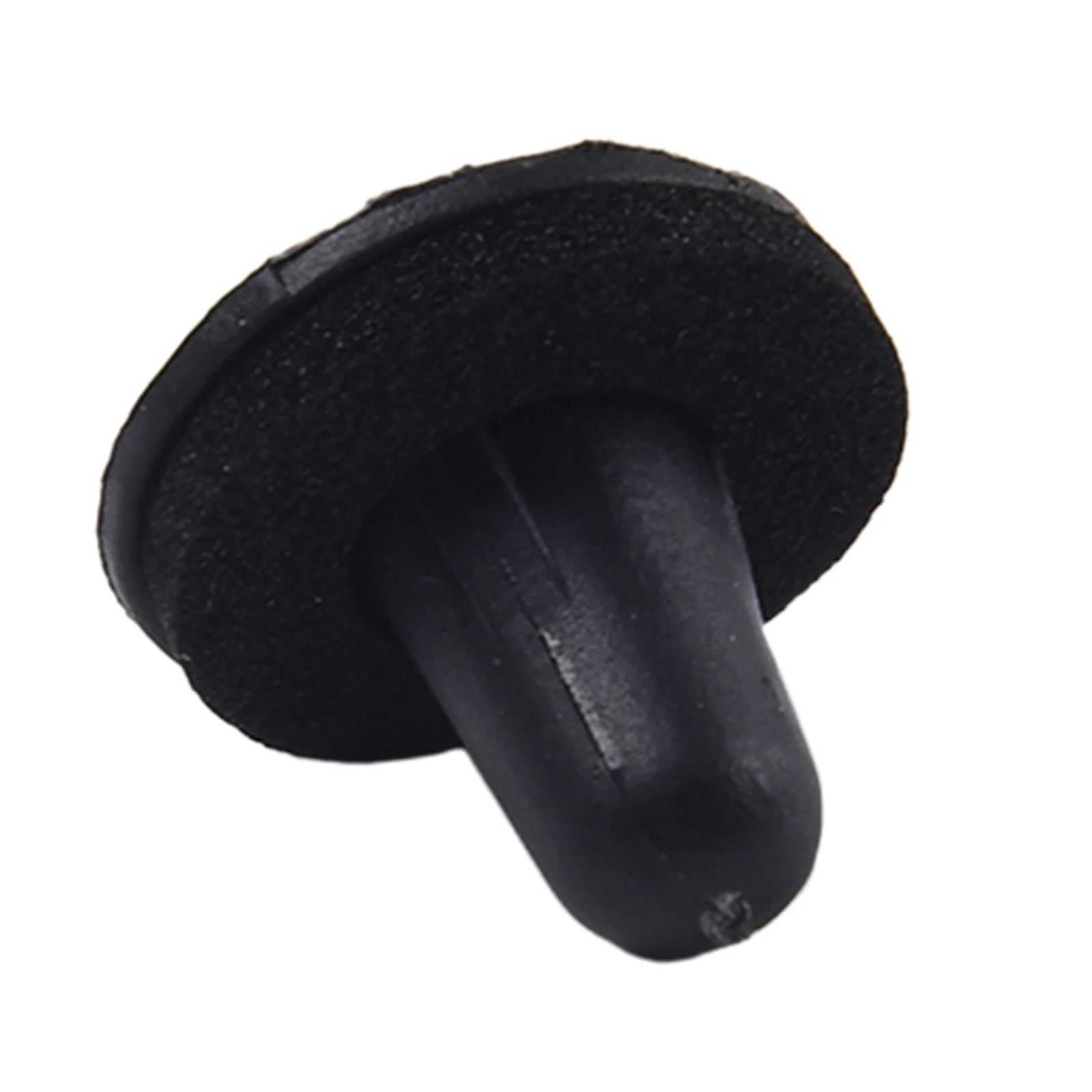 

Round Mouth Rear Light Grommet For Tesla For Model 3 For Model Y 104335-00-B ABS Black Accessories For Vehicles