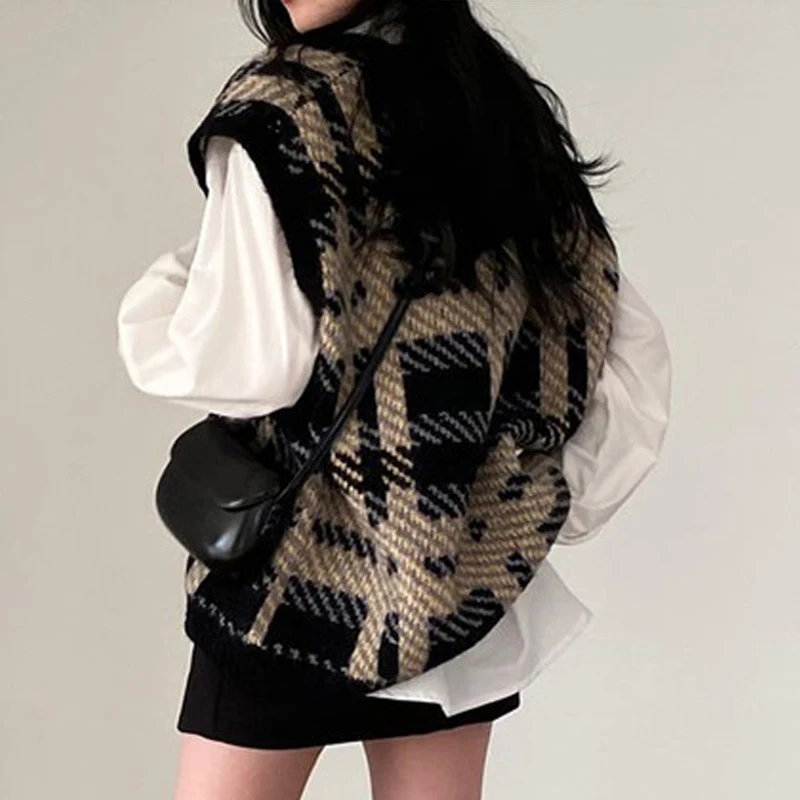 Autumn and Winter Fashion Casual V-Neck Women's Sweater Vest Vintage Plaid Loose Office Sleeveless Knitwear Cam Shoulder Vest