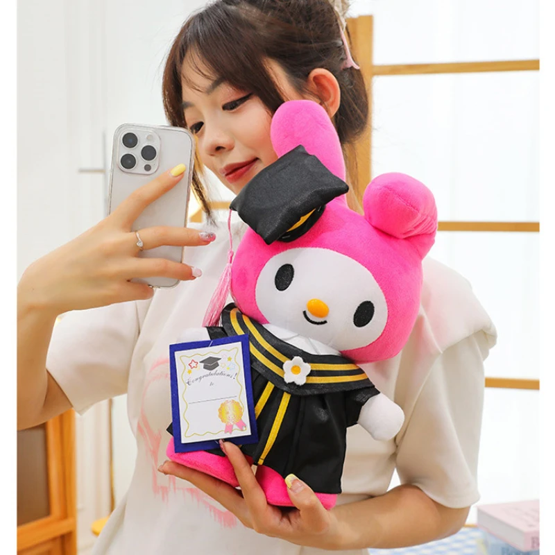 산리오 애니메이션 봉제 시나모롤 마이 멜로디 쿠로미 헬로 키티 유니폼, 졸업 의사 모자 봉제 장난감, 학생 선물, 35cm