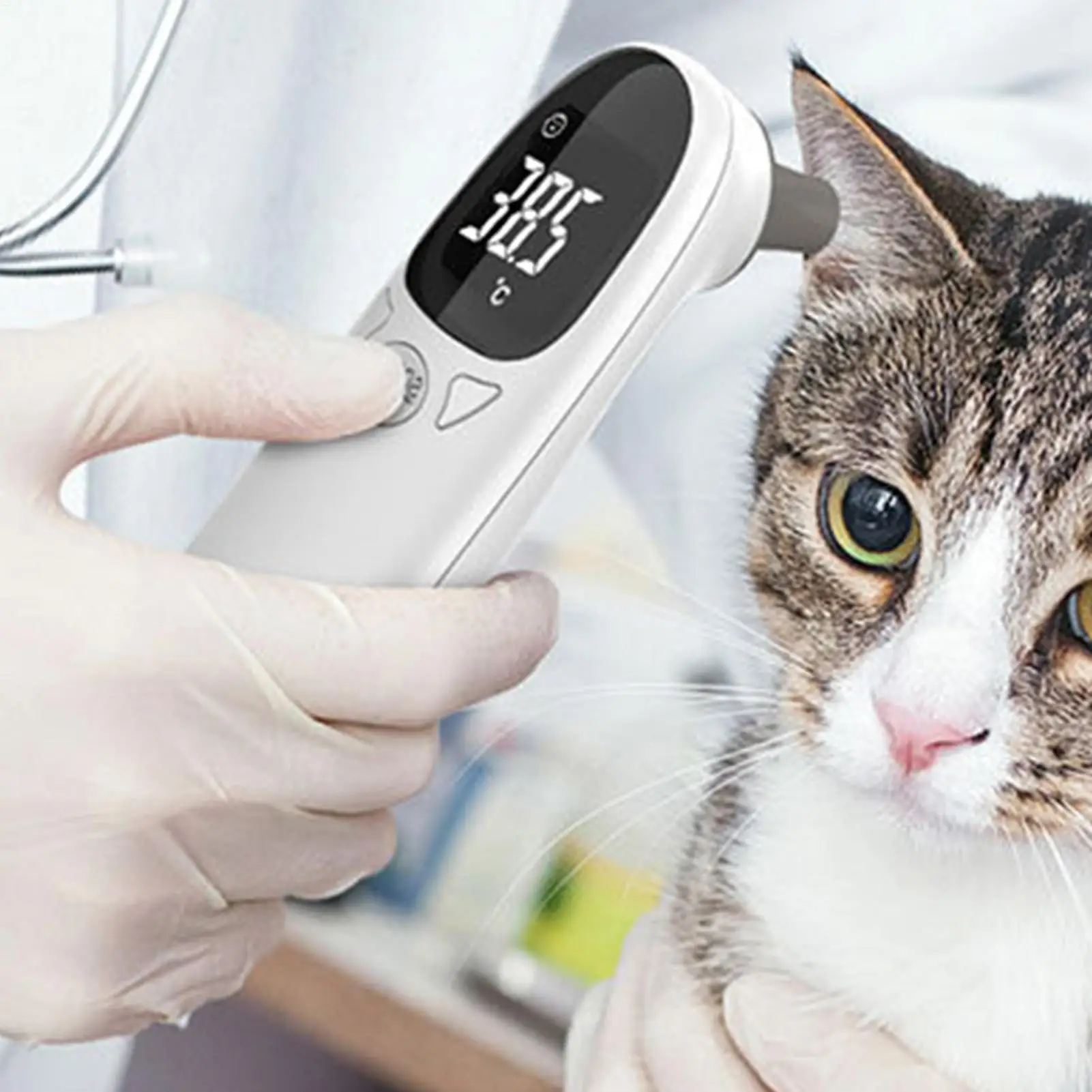 Pet Ear Digital Thermometer Non-Contact Electronic Dog Ear Thermometers Dogs Puppy Cats Measuring for Veterinary Pet Supplies