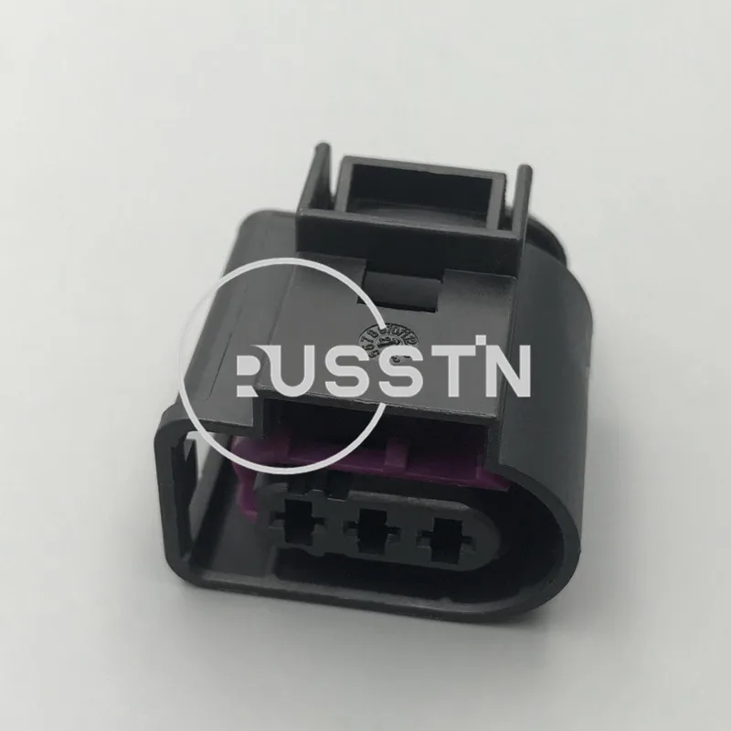 

1 Set 3 Hole 4D0 971 993 4D0971993 Engine Oil Rail Pressure Connector Automobile Socket Plug Starter For VW 1.8T SI2.0TSI