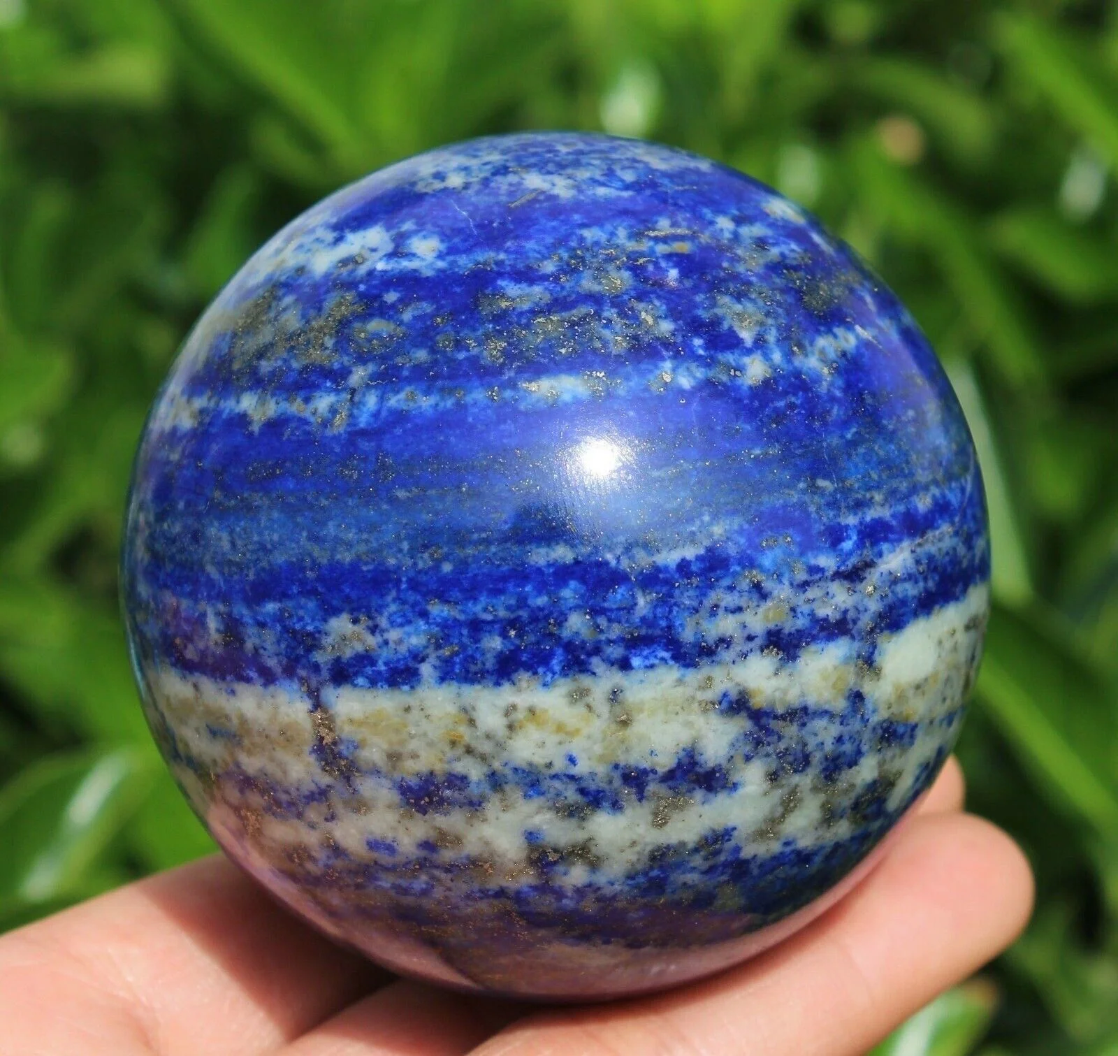 

Natural Lapis Lazuli Crystal Ball Quartz Spheres Polished Stone Reiki Healing Desktop Room Decor Souvenirs Ore Ball Crafts