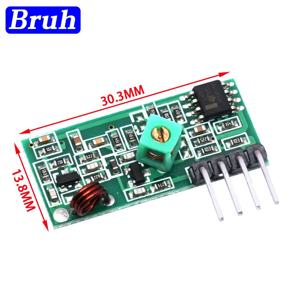 Pack complet du kit émetteur récepteur 315/433MHz pour drone radiocommandé, posé sur une surface neutre.
