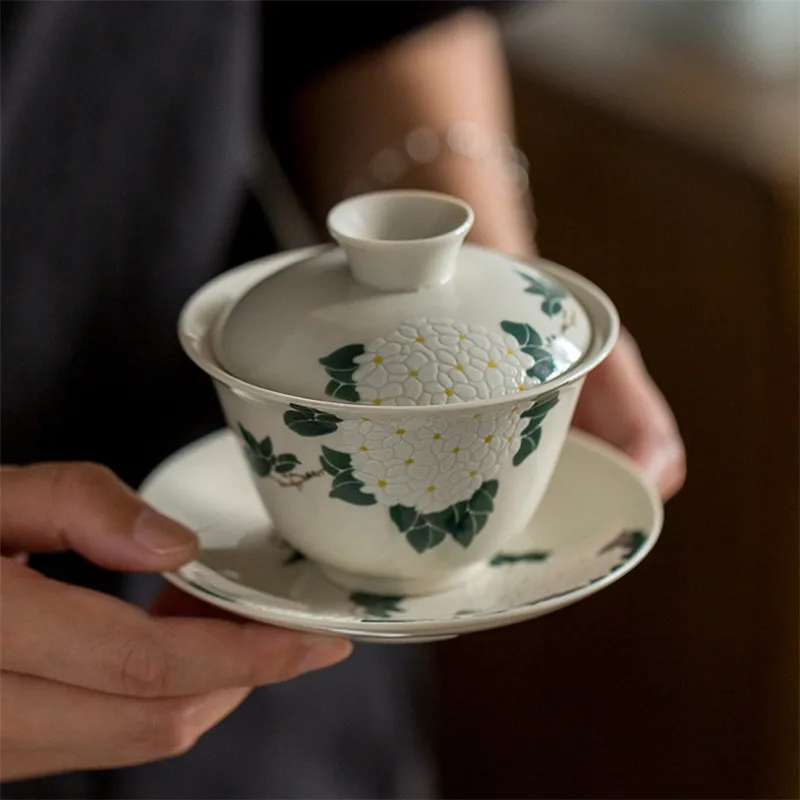 Service à thé Kung Fu Gaiwan en céramique, créatif, peint à la main, chrysanthème, service à thé, bol de bureau avec soucoupe, verres