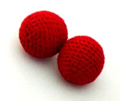 

2Pcs Red Chop Cup Balls One Magnetic + One Normal, Diamter 2.5cm Magic Tricks Cups And Balls Accessories Close Up Gimmick Props