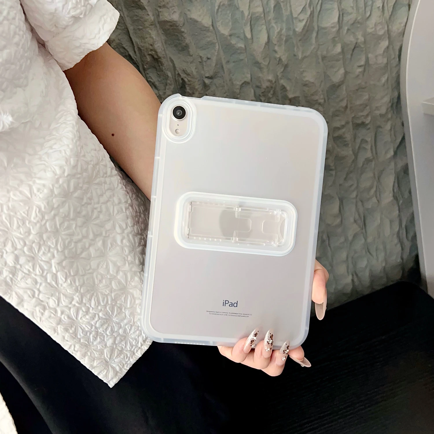 Premium Clear Cover Stand Case