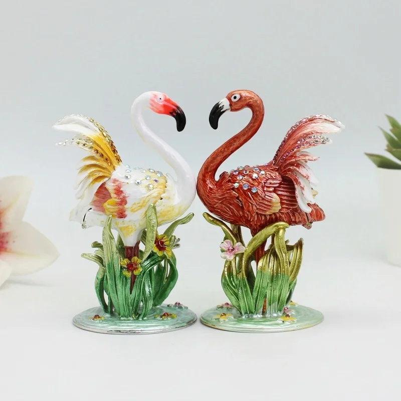 Flamingo Trinket Box Metal Enameled Bird Animal Figurines Collectable Wedding Jewelry Ring Holder Organizer mini storage boxes