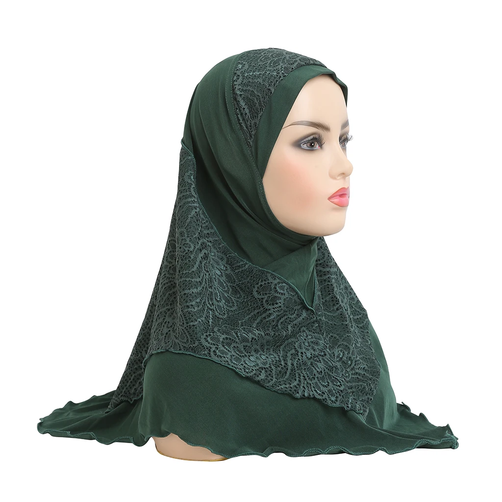 Una Niña Musulmana Usando Hijab ,dibujos Bufanda, Feminidad, Hiyab Imagen Para Descarga