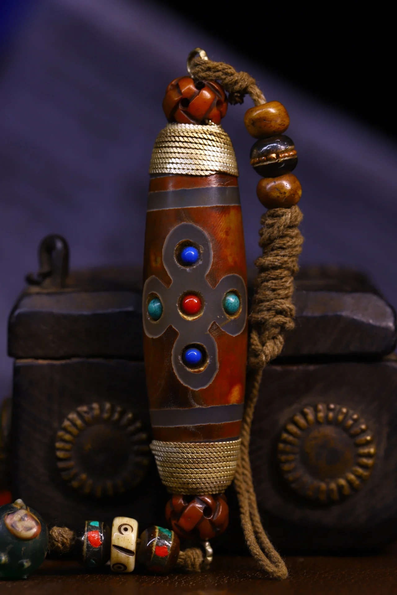 

4"Tibetan Temple Collection Old Natural Agate Mosaic Gem Dzi Beads Nine Eyeballs Amulet Pendant Town House Exorcism