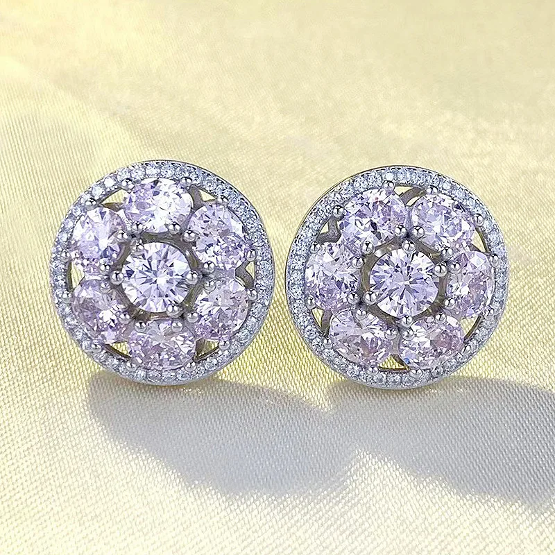 

Серьги-гвоздики из серебра 2023 пробы с бриллиантами