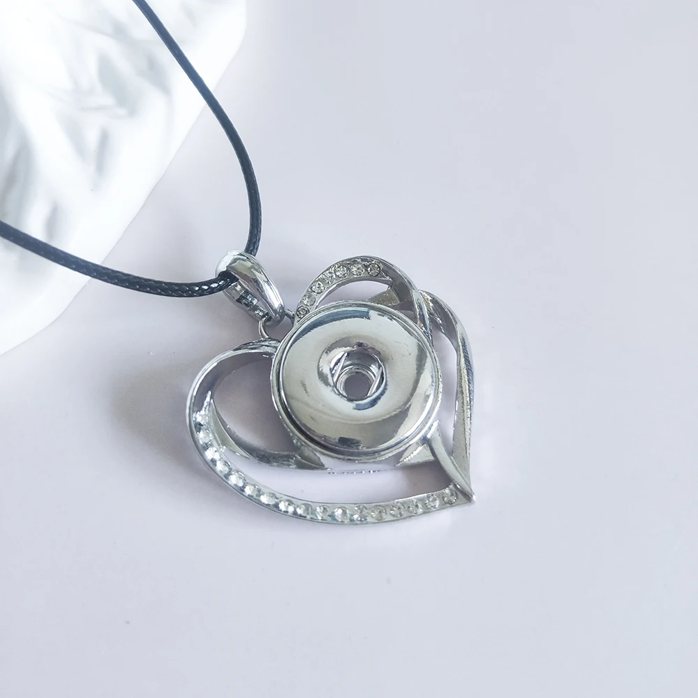 10pcs Snap Button Jewelry Necklaces Rhinestone Crystal Flower Snap Necklace Fit DIY 20MM 18mm Snaps Buttons Pendant Necklace