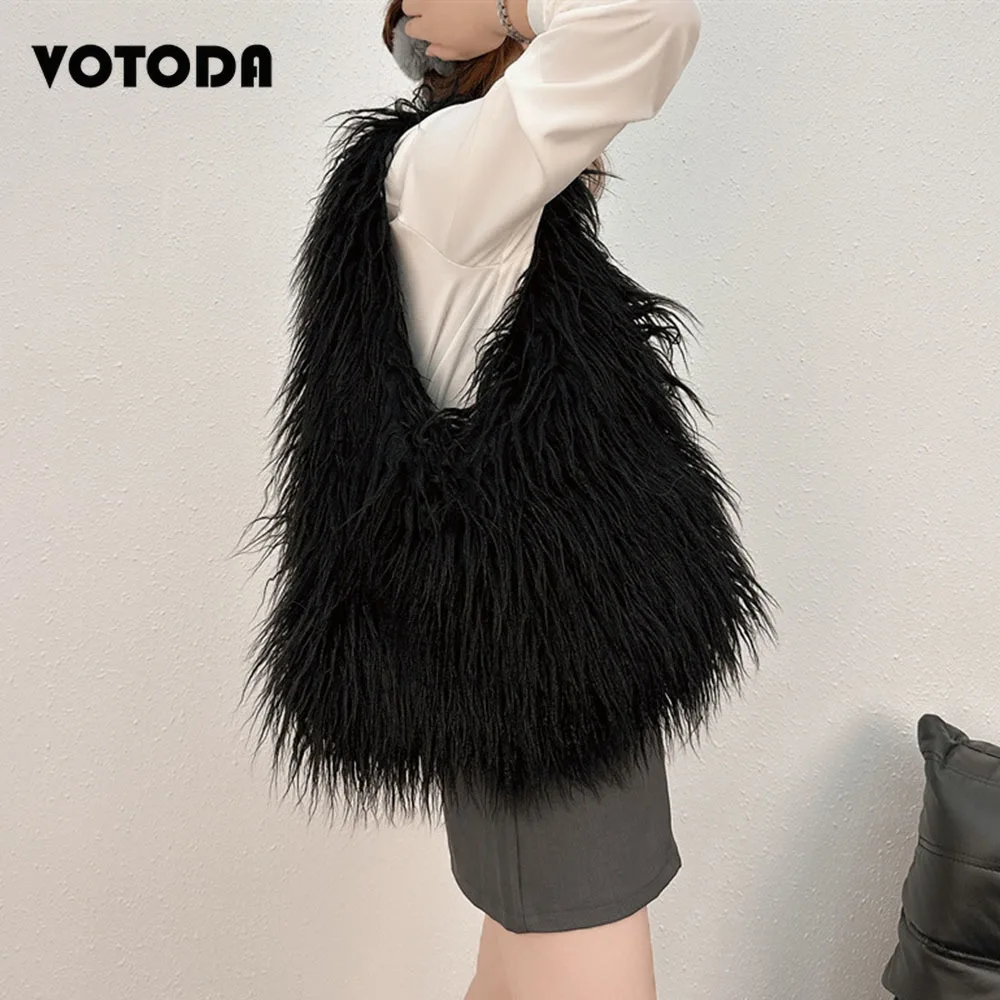 Fashion Faux Fur Tote Bag Women Furry Cute Shoulder Bag Large-capacity Underarm Tote Bag Luxurious Mongolian Fur Bags Girl Y2K