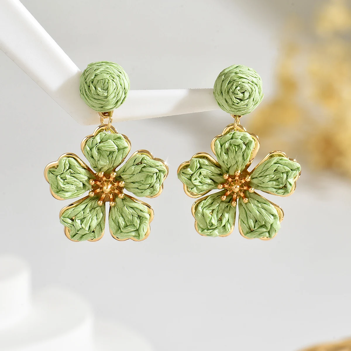 Bohemia Summer Elegant Raffia Flower for Women Girls Multi-color Handmade Sweet Rattan Knit Dangle Earrings Party Jewelry Gift