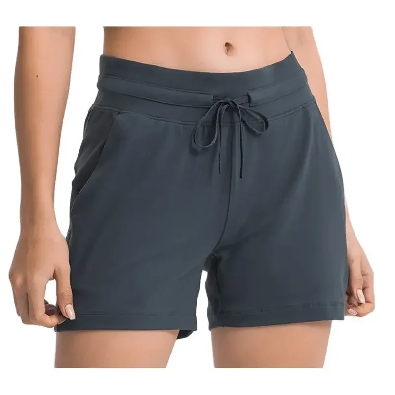

Lulu Yoga Shorts Lady Outdoor Yoga Tennis Fitness Running Short Pants Lycra Material High Elasticity Quick-drying Ventilation