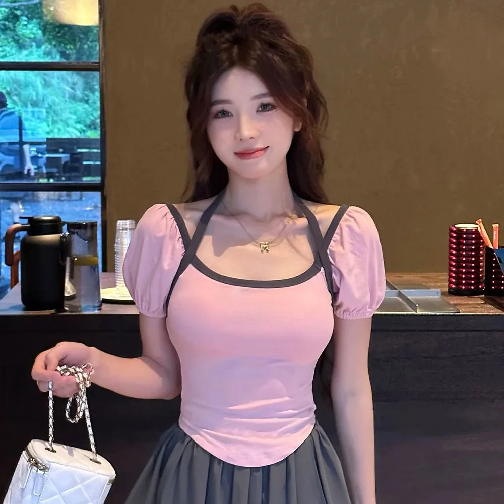 

Новинка лета 2023, милые темпераментные топы, сращенная футболка с коротким рукавом из пузырьков, модные футболки с лямкой на шее, дизайнерская футболка для женщин