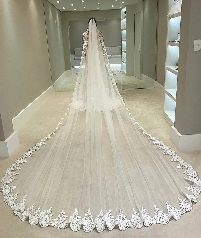 White Ivory 4 Meters Long Full Edge Lace Wedding Veil One Layer Tulle Bridal Veil with Comb Wedding Accessories 3 4 5 meters full edge with lace bling sequins two layers long wedding veil with comb white ivory bridal veil 2021