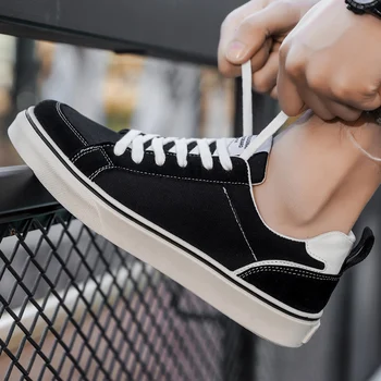 2026 New Men's Canvas Shoes Casual Versatile Low-top Skate Shoes Thick Sole Wear-resistant Sports Work Trendy Shoes 1