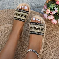 Sandales plates d'extérieur pour femmes, style bohème ethnique, grandes tailles, à pampilles, pour la plage 6