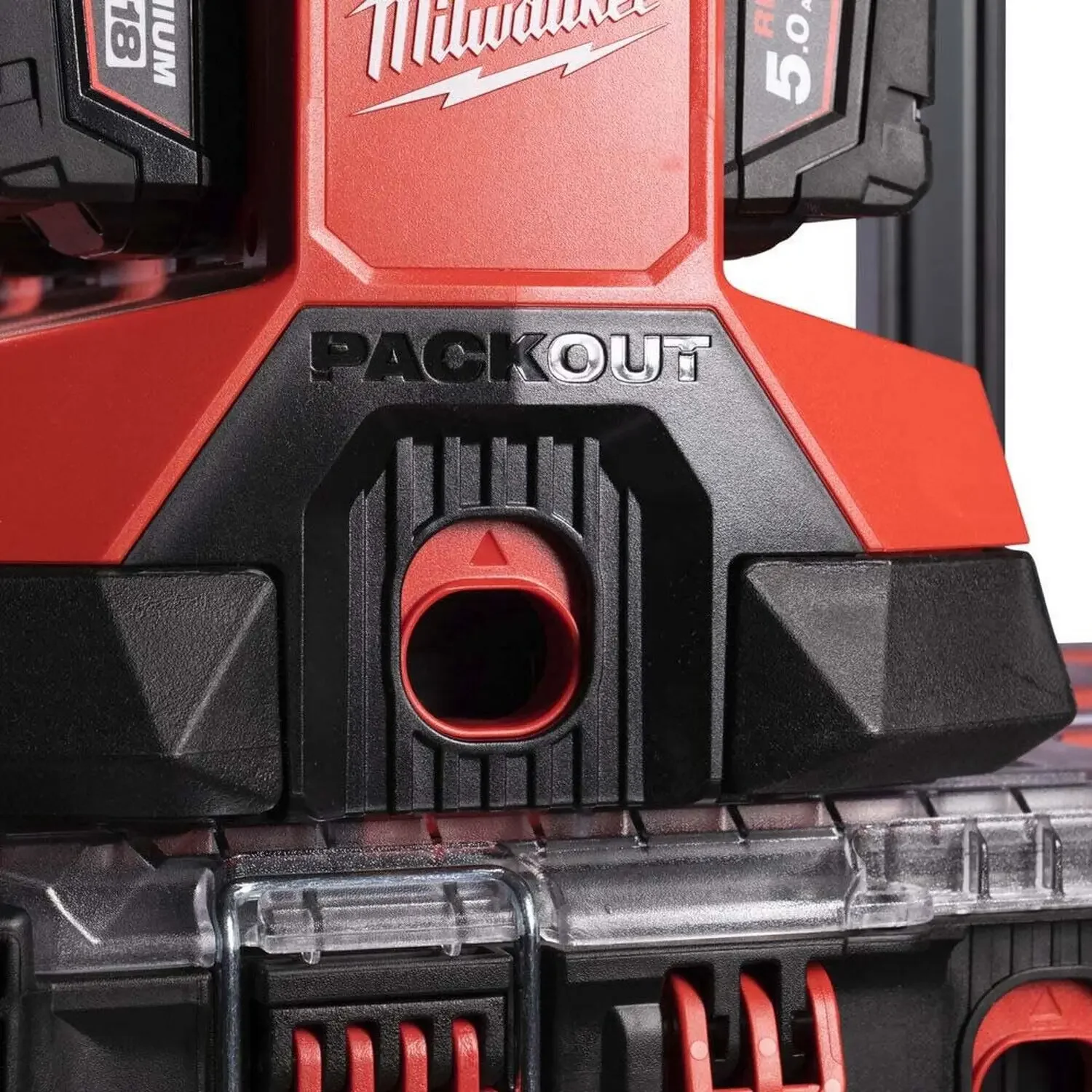 Milwaukee M18PC6 M18 PACKOUT caricabatterie rapido a sei alloggiamenti 240