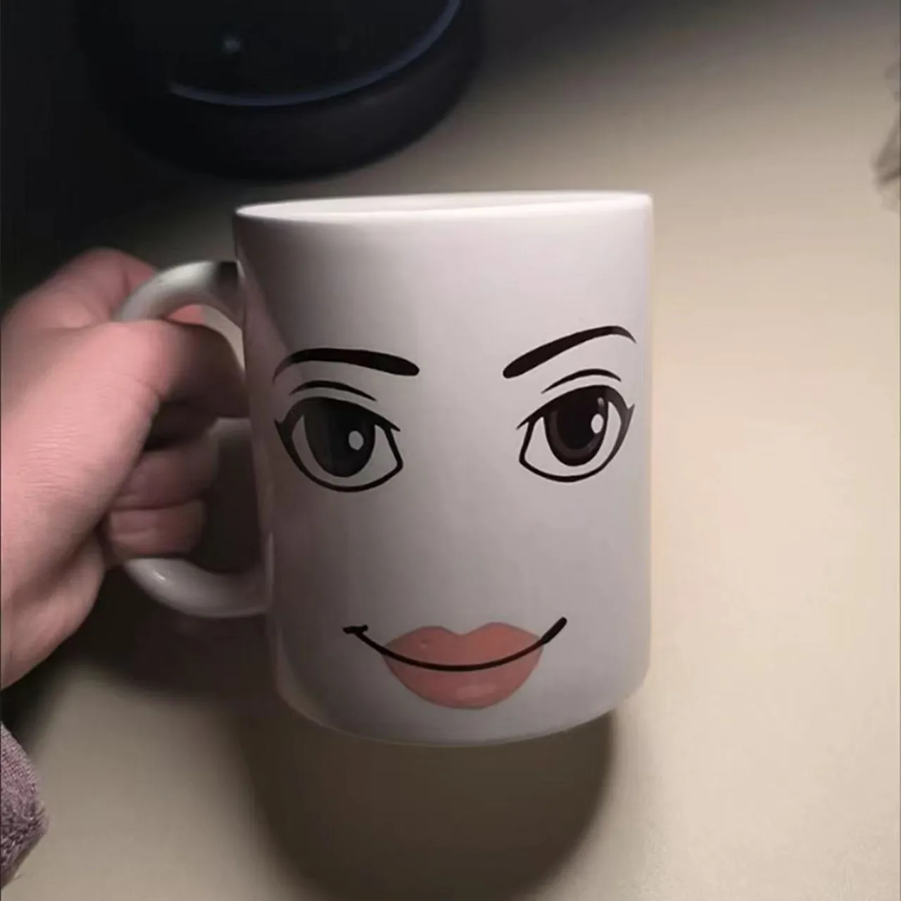Cute Ceramic Mug – both color variants of the smile cartoon coffee and tea cup