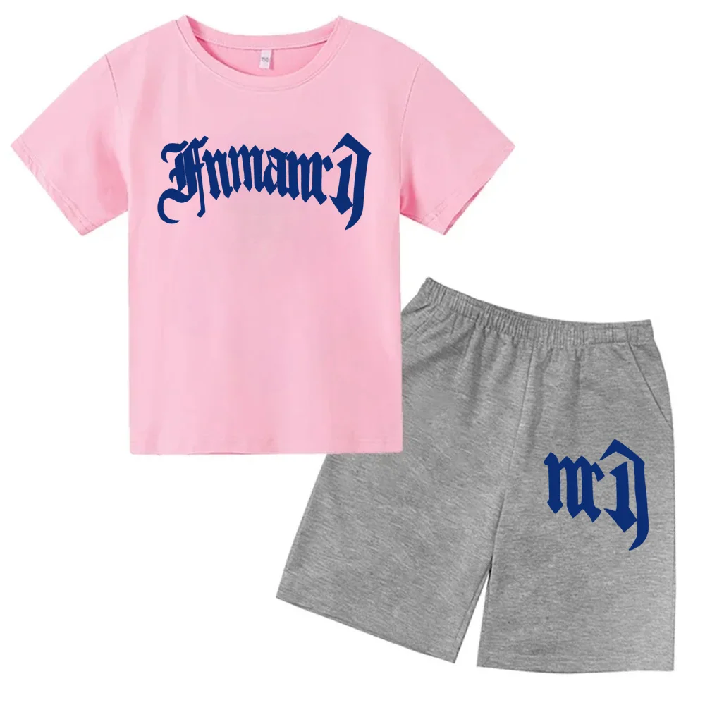 thumbnail image 1 of Ropa para niños con estampado de marca gótica, conjunto de camiseta y pantalones cortos de verano para adolescentes, 2 piezas, manga corta, moda informal para niños y niñas, 1 of 5