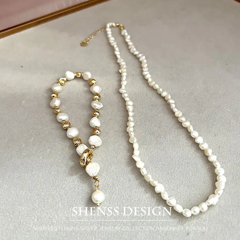 Natural Baroque Pearl Green Zircon Pendant Necklace Jewelry for Women Copper Plated 14k Gold Accessories