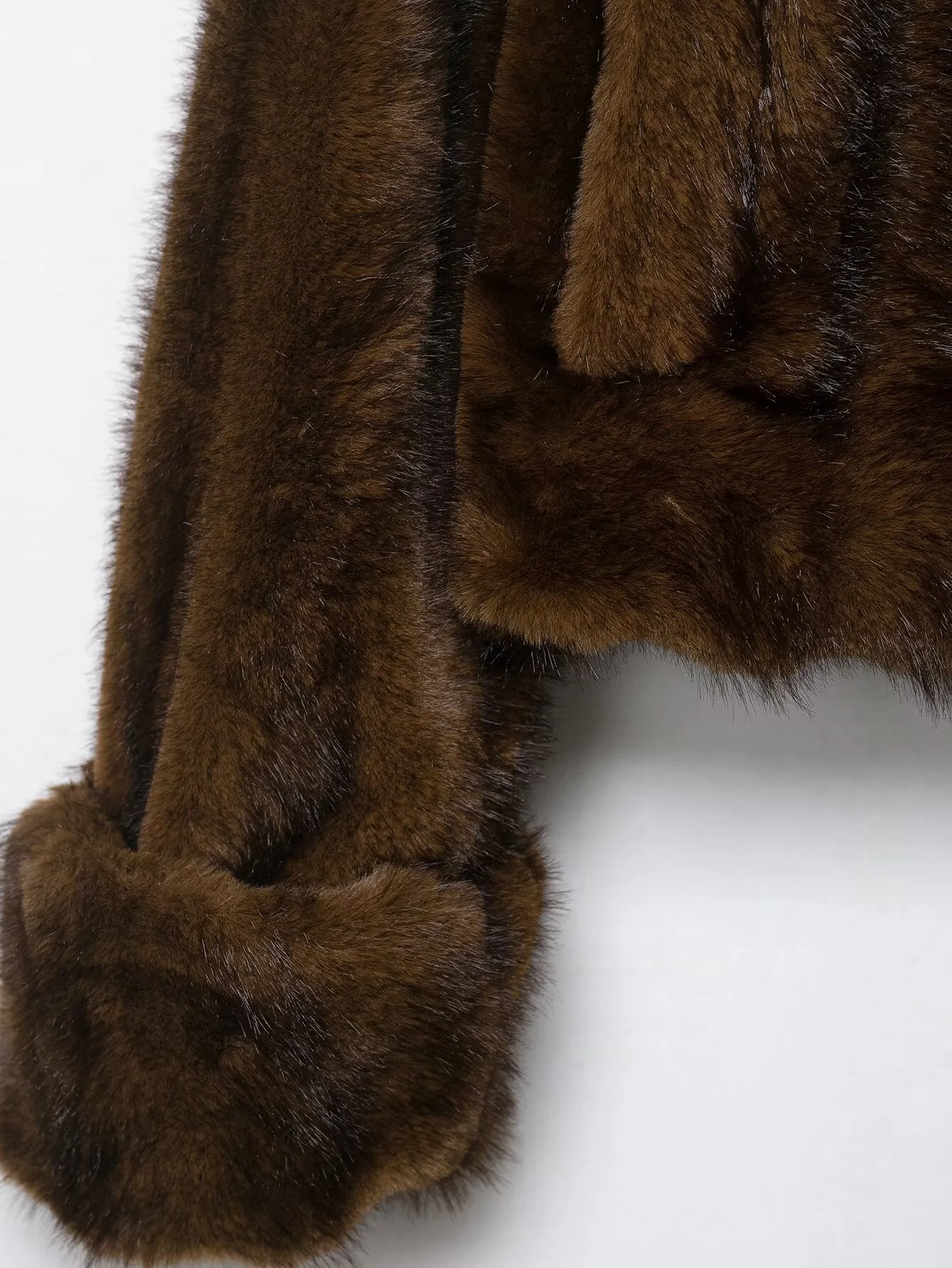 Herbst neue Damenbekleidung 2025, europäischer und amerikanischer Stil, modisches Temperament, künstliche Pelzjacke, Minirock-Set – Detail 7