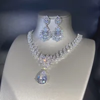 Imitation Moissanite Diamond Jewelry Set Explosion Flash Hot New Luxury Pendant Necklace Female Earrings Set 1