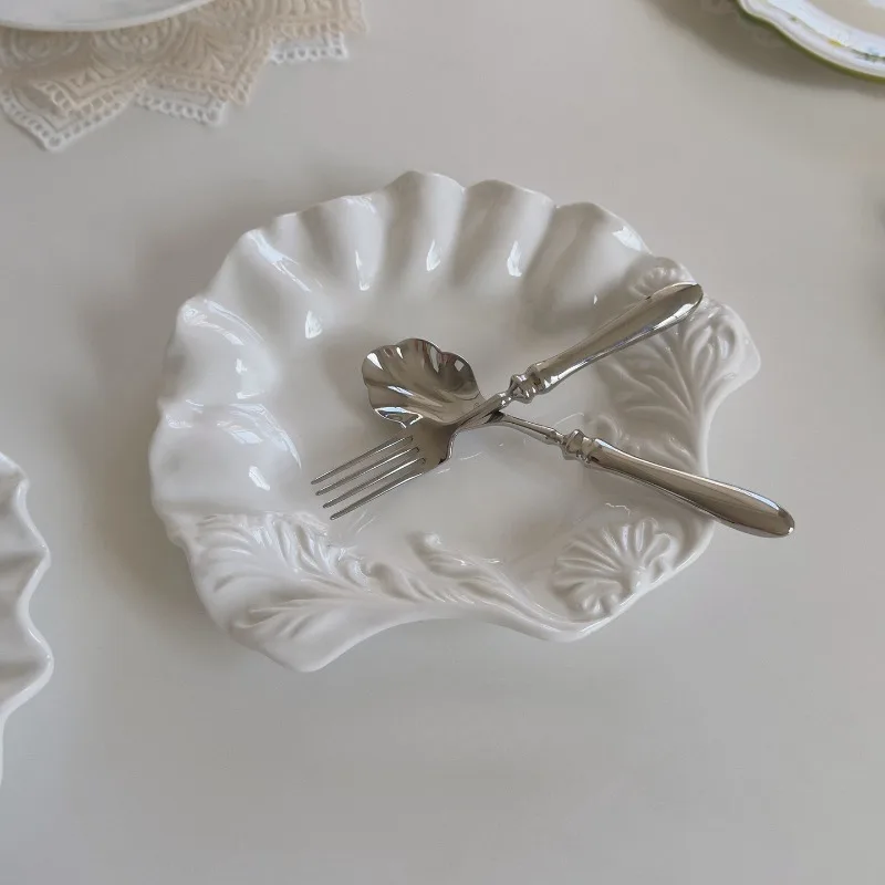 Ceramic Dessert Plate Fruit Plate Shell Relief Underglaze Jewelry Dish, Decorative Tray for Rings Earrings Necklaces Bracelet Sf057ad79f02147f2968cdc1c59f78637j