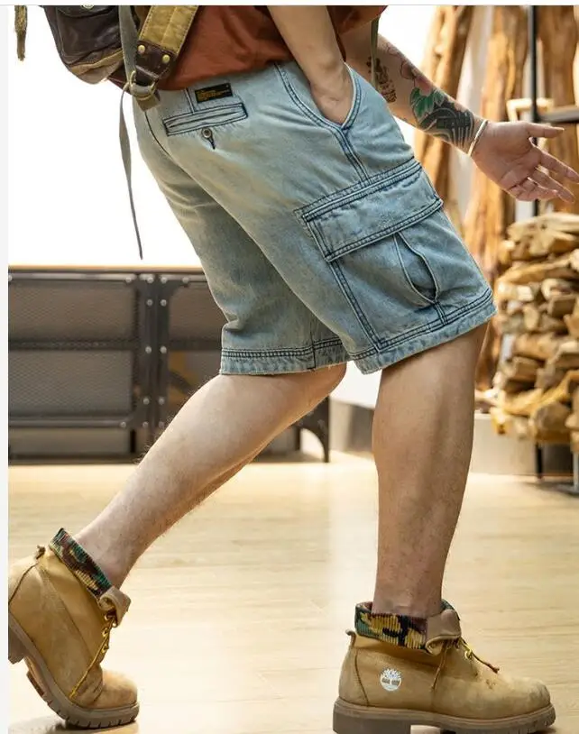 Summer Men's Loose Straight Leg Denim Shorts Multiple Pockets Outdoor Knee Length Jean Shorts