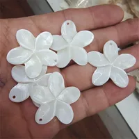 5PCS New Shell Pendants White Colors 28MM DIY Jewelry Making Accessories For Women Necklace Making Findings 2