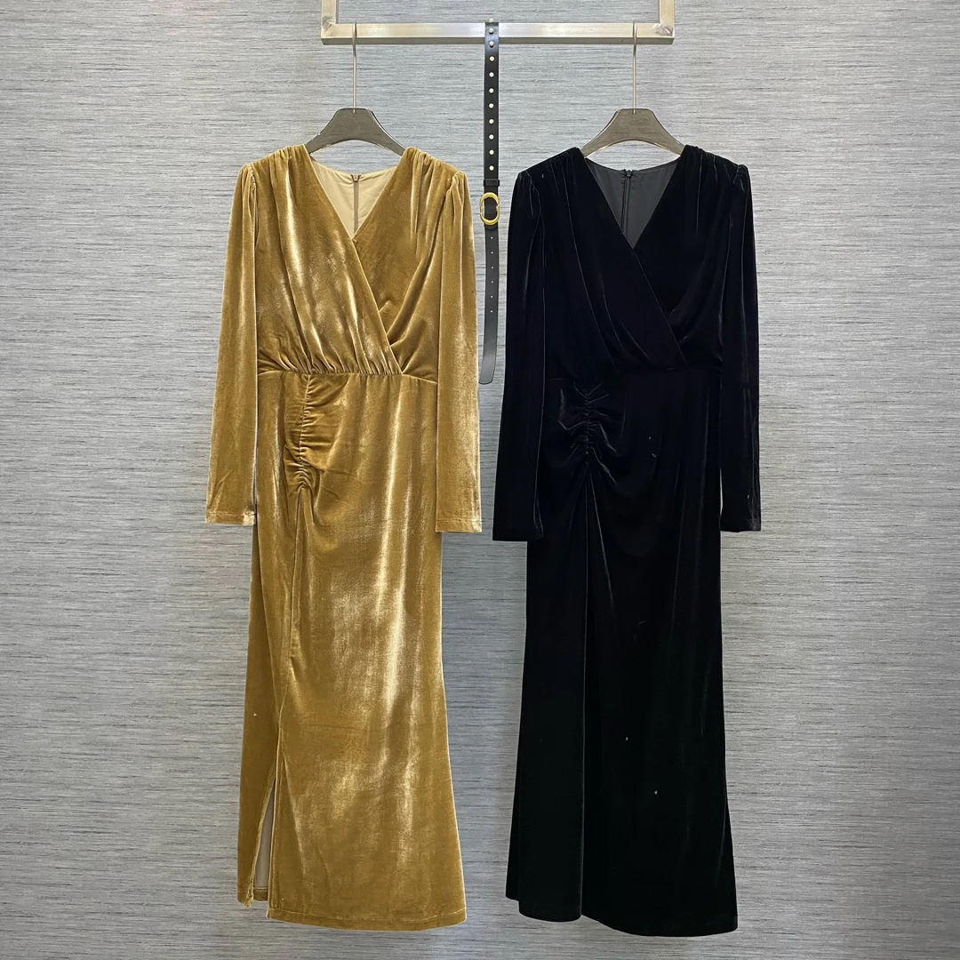 

2024 Women's Clothing High quality velvet heavily scrunched long dress with side slits Spring Summer New 419