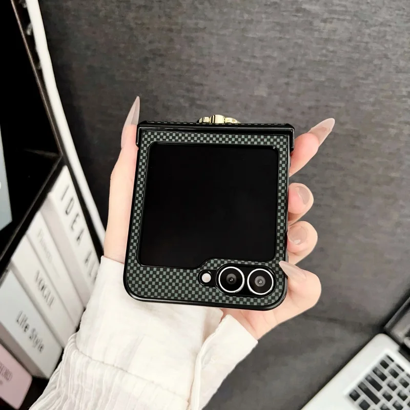 Deluxe Magnetic Phone Case with Ring Stand & Grid Texture - Magsafe Compatible