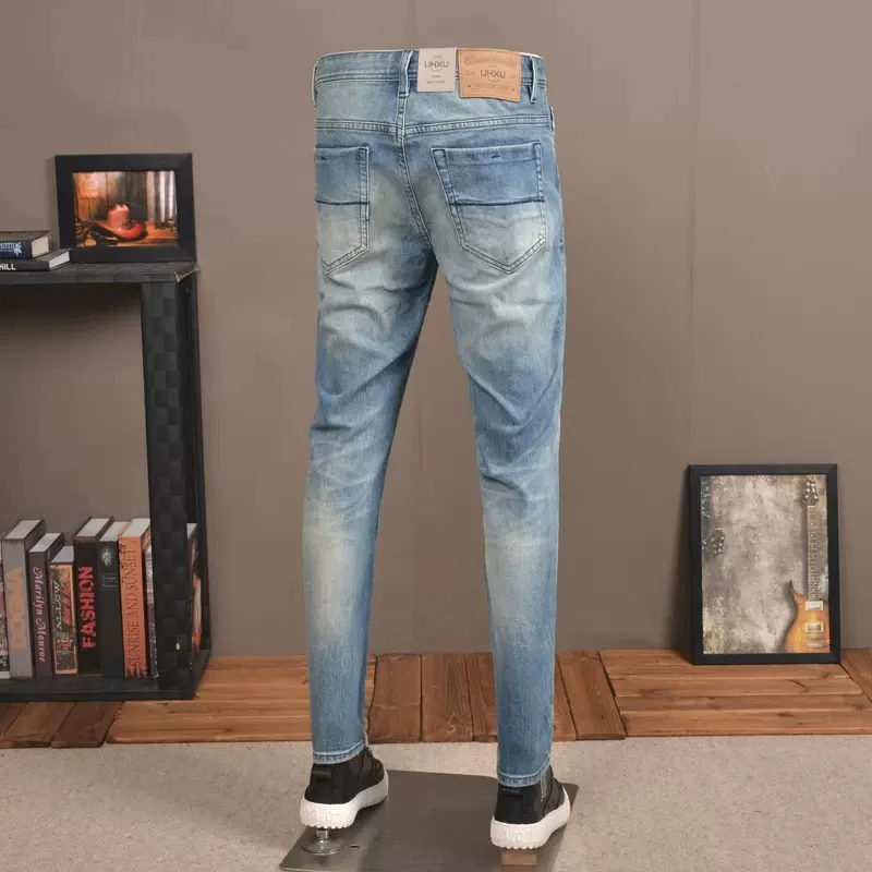 Рисунок 2 - Джинсы мужские классические эластичные