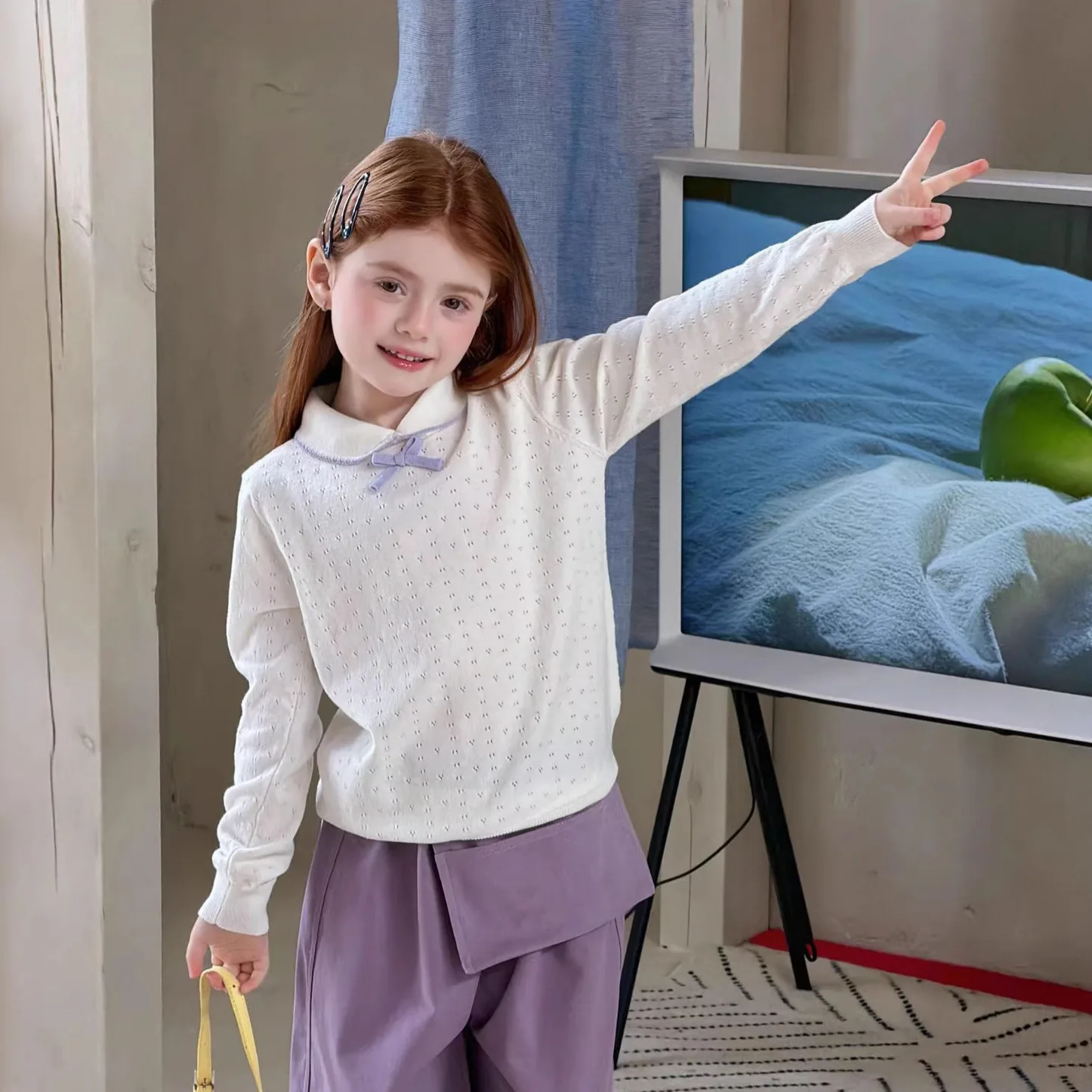 2026 신상 여아 리본 긴팔 티셔츠 여름 아동 패셔너블하고 스타일리쉬한 여아 니트 홀터넥 상의