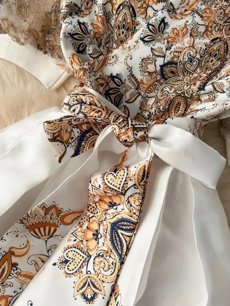 V Neck Short Puff Sleeve Stitching Satin Flower Print Lace Up - Main Image