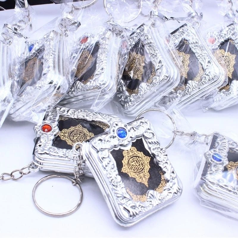 F26C Quran Book Pendants Keychains With Randomly Selected Blue Or Red Gemstones