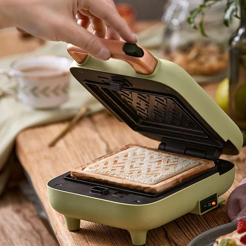 Bear Electric Sandwich Makers 2 in 1 Waffle Maker Household 220V Toaster/Donut Baking 600W Multifunction Breakfast Machine