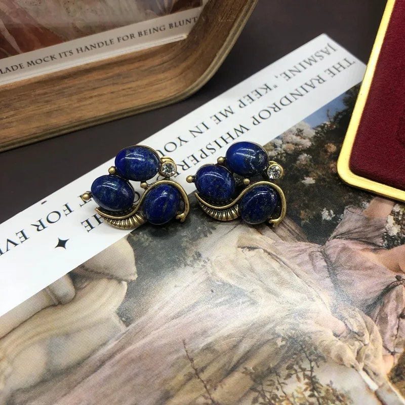 Sf06226a7322f40a398a76a0624496e17w Retro Fashion Jade Turquoise Inlaid Necklace Earring Set Banquet Party Jewelry High-End Women Elegant And Atmospheric Mallzona