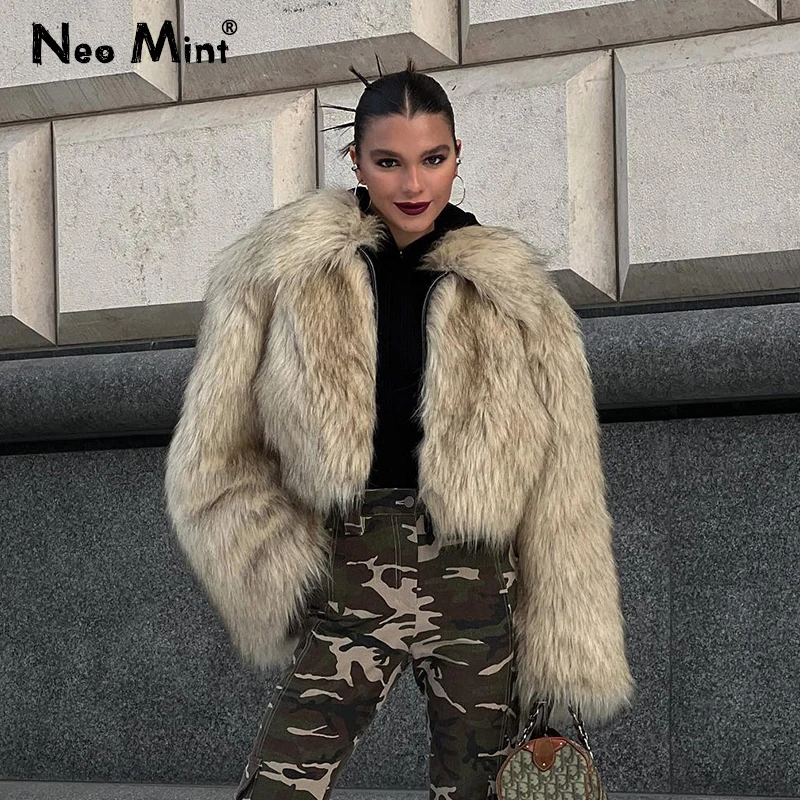 Winter Fluffy Gradient Faux Fur Coat Women Thicken Warm Fox Fur Jacket Girls Streetwear Style Furry Fur Overcoat