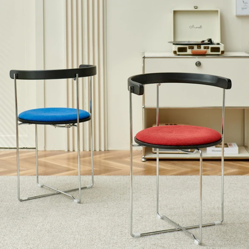 Vintage Solid Wood Dining Chair Folding Modern Minimalist Home Chair for Small Spaces Comfortable Backrest Restaurant Seat