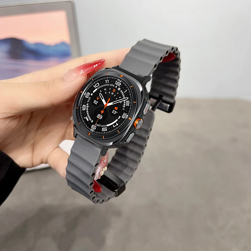 Silicone Sport Ocean Magnetic Bracelet Strap
