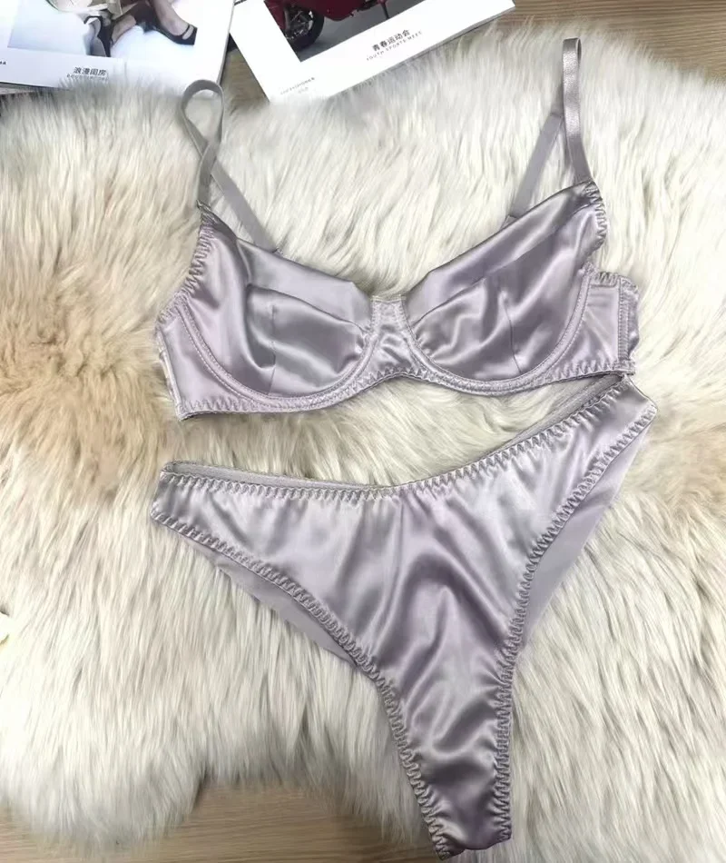 2024 New autumn French bra underwear set for big chest small deep v brassiere pure red bridal bra  and panty set for ladies