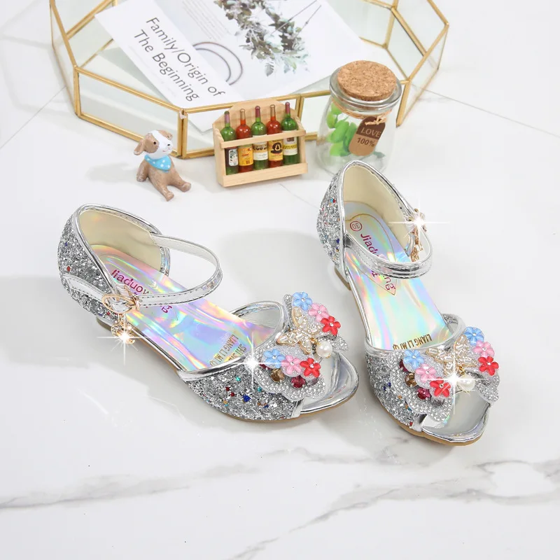 새로운 여름 Bowtie 여자 샌들 어린이 반짝이 하이힐 샌들 공주 파티 신발 키즈 패션 라인 석 Sandalias CSH823
