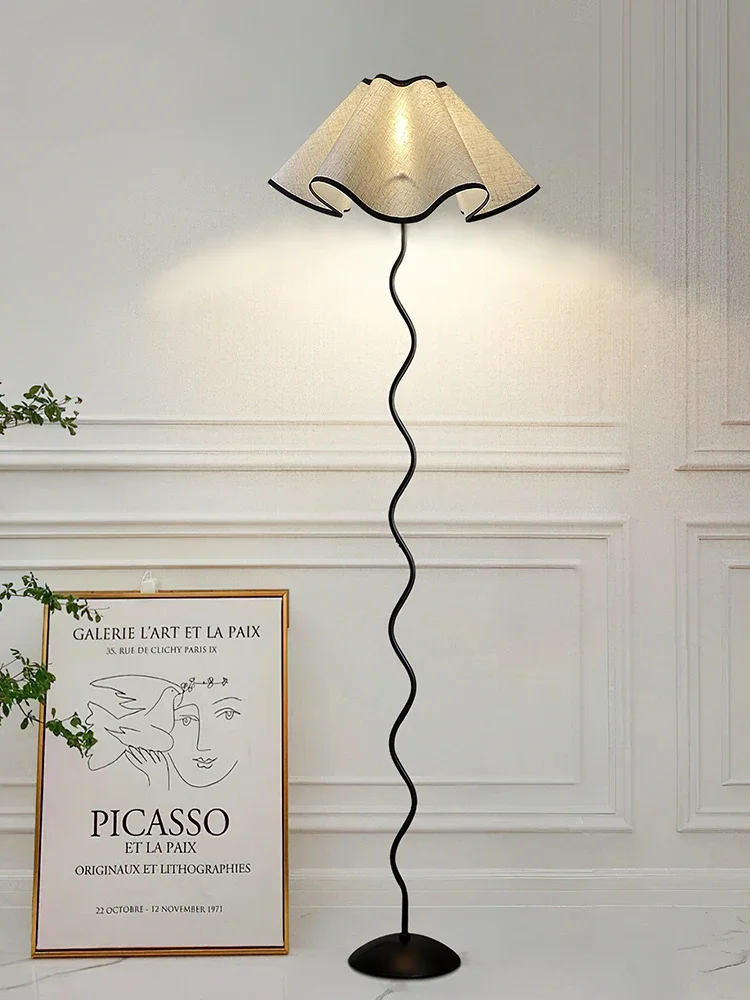 Slide image 722c890c44b44cd0bd55e9333b57df00