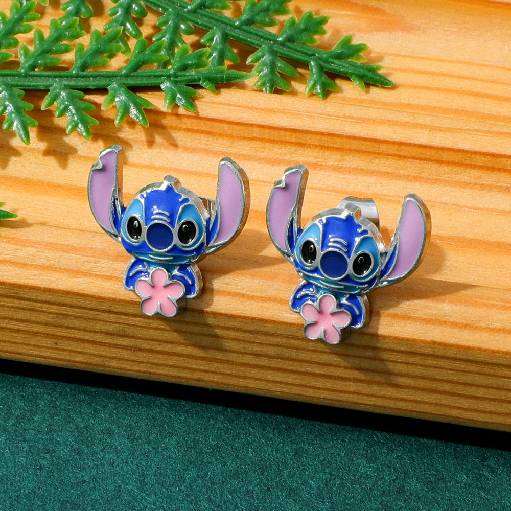 Stud earrings for Disney fans Women and Teen Girls